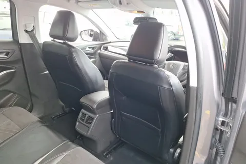 FG73AHL Vauxhall Grandland 1.2 Turbo Ultimate 5dr Auto Thumbnail #33