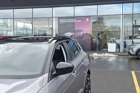 FG73AHL Vauxhall Grandland 1.2 Turbo Ultimate 5dr Auto Thumbnail #29