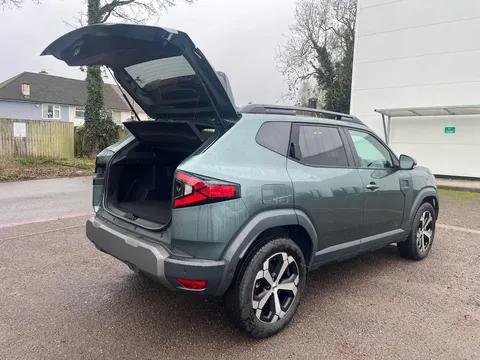 DL75UMS Dacia Duster 1.6 Hybrid 140 Journey 5dr Auto Thumbnail #19