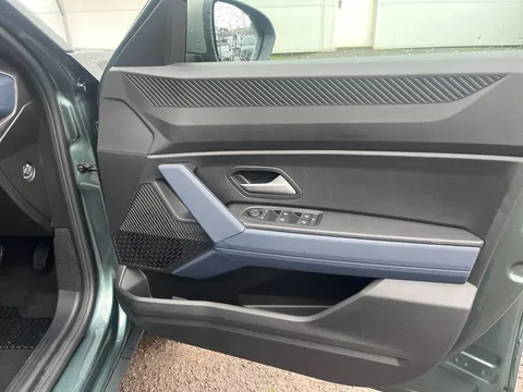 DL75UMS Dacia Duster 1.6 Hybrid 140 Journey 5dr Auto Thumbnail #23