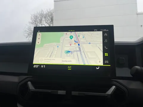 DL75UMS Dacia Duster 1.6 Hybrid 140 Journey 5dr Auto Thumbnail #26