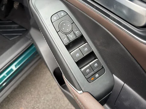 OE74SJU Nissan Qashqai 1.3 DiG-T MH Tekna 5dr Thumbnail #22