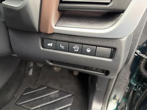 OE74SJU Nissan Qashqai 1.3 DiG-T MH Tekna 5dr Thumbnail #25