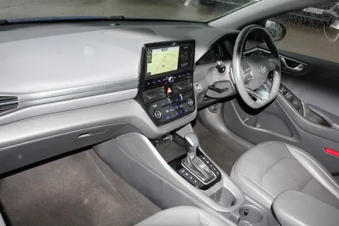 DE69CVT Hyundai Ioniq 1.6 GDi Hybrid Premium SE 5dr DCT Thumbnail #7