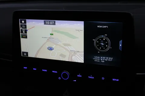 DE69CVT Hyundai Ioniq 1.6 GDi Hybrid Premium SE 5dr DCT Thumbnail #26