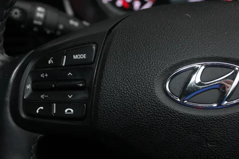 DG22LVV Hyundai i10 1.0 MPi SE Connect 5dr Thumbnail #22