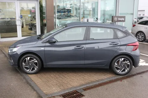 DY72EWC Hyundai i20 1.0T GDi 48V MHD SE Connect 5dr Thumbnail #6