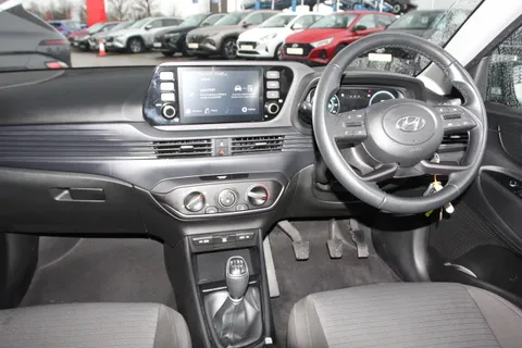 DY72EWC Hyundai i20 1.0T GDi 48V MHD SE Connect 5dr Thumbnail #16