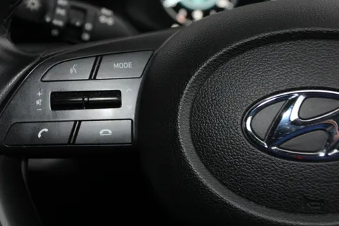 DY72EWC Hyundai i20 1.0T GDi 48V MHD SE Connect 5dr Thumbnail #21