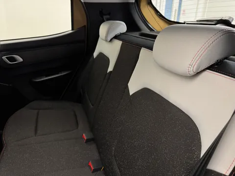 BP75RDY Dacia Spring 27kWh Expression 45 33kW 5dr Auto Thumbnail #9