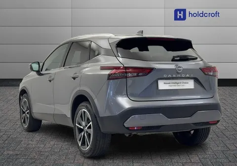 PL23DDX Nissan Qashqai 1.3 DiG-T MH Tekna 5dr Thumbnail #5