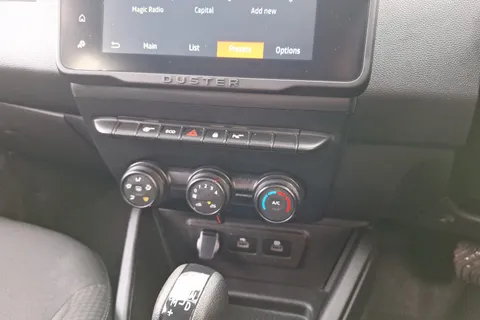 BN23YBB Dacia Duster 1.3 TCe 150 Expression 5dr EDC Thumbnail #41