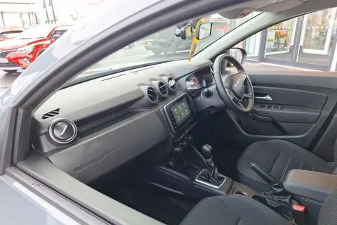 BN23YBB Dacia Duster 1.3 TCe 150 Expression 5dr EDC Thumbnail #29