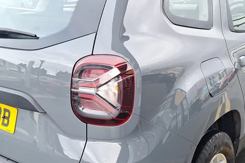 BN23YBB Dacia Duster 1.3 TCe 150 Expression 5dr EDC Thumbnail #17