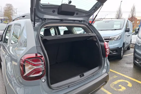 BN23YBB Dacia Duster 1.3 TCe 150 Expression 5dr EDC Thumbnail #18