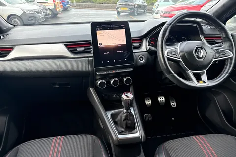 BN22YLR Renault Captur 1.3 Mild hybrid 140 R.S. Line 5dr Thumbnail #11