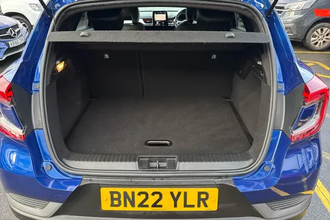 BN22YLR Renault Captur 1.3 Mild hybrid 140 R.S. Line 5dr Thumbnail #25