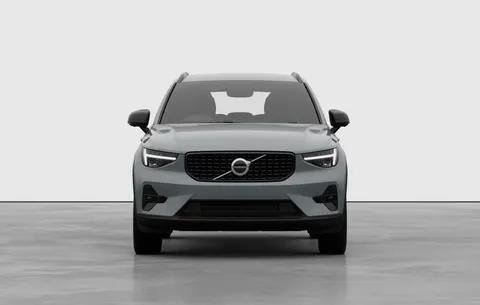  Volvo XC40 B3P PLUS Thumbnail #2
