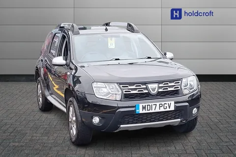 MD17PGV Dacia Duster 1.5 dCi 110 Laureate 5dr Thumbnail #2