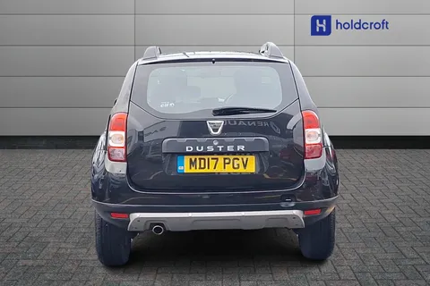 MD17PGV Dacia Duster 1.5 dCi 110 Laureate 5dr Thumbnail #9