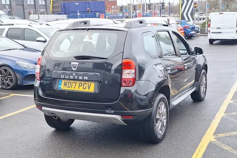 MD17PGV Dacia Duster 1.5 dCi 110 Laureate 5dr Thumbnail #24