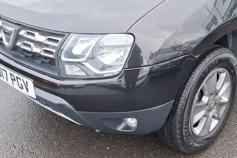 MD17PGV Dacia Duster 1.5 dCi 110 Laureate 5dr Thumbnail #15
