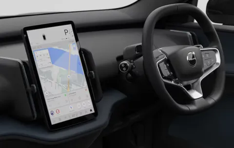 Volvo Ex30 PLUS SINGLE MOTOR Thumbnail #4