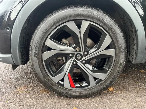 BG22KWT Renault ARKANA 1.6 E-TECH Hybrid 145 R.S. Line 5dr Auto Thumbnail #4