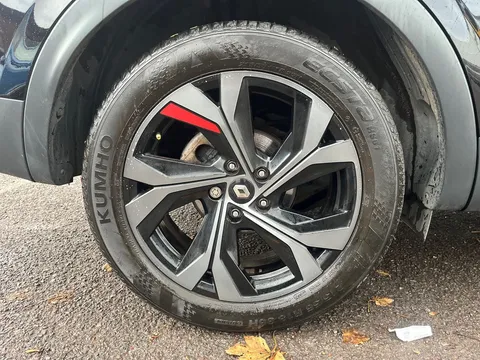 BG22KWT Renault ARKANA 1.6 E-TECH Hybrid 145 R.S. Line 5dr Auto Thumbnail #15