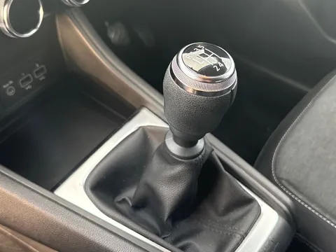 BV23WMC Renault Captur 1.0 TCE 90 Evolution 5dr Thumbnail #15