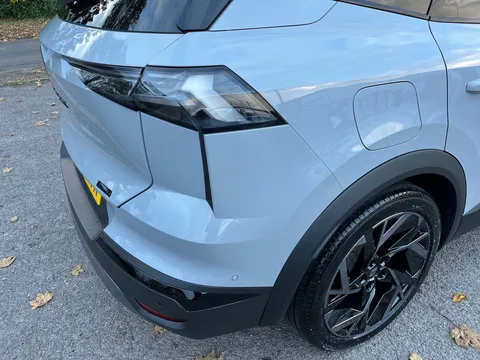 HS74EYM Renault Symbioz 1.6 E-Tech FHEV 145 Iconic Esprit Alpine 5dr Auto Thumbnail #17