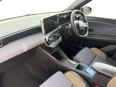 NC74CXN Renault 5 110kW Techno Comfort Range 52kWh 5dr Auto Thumbnail #5