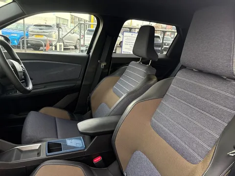 NC74CXN Renault 5 110kW Techno Comfort Range 52kWh 5dr Auto Thumbnail #14