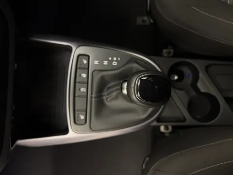 EA25YFE Hyundai i10 1.2 [79] Premium 5dr Auto [Nav] Thumbnail #13