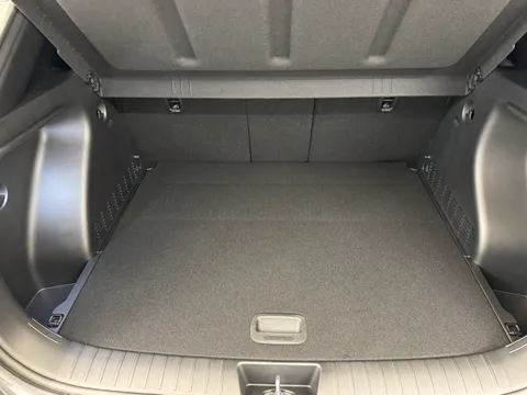 DY75SLU Hyundai Kona 1.6 Hybrid 129 N Line 5dr DCT Thumbnail #15