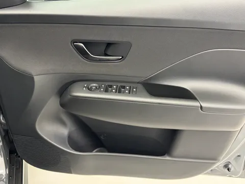 DY75SLU Hyundai Kona 1.6 Hybrid 129 N Line 5dr DCT Thumbnail #22