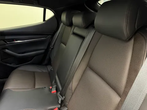 BJ74NRF Mazda Mazda3 2.0 e-Skyactiv X MHEV [186] Takumi 5dr Auto Thumbnail #11