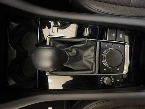 BJ74NRF Mazda Mazda3 2.0 e-Skyactiv X MHEV [186] Takumi 5dr Auto Thumbnail #16