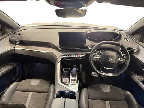 GM70ZDS Peugeot 3008 1.2 PureTech GT Premium 5dr EAT8 Thumbnail #11