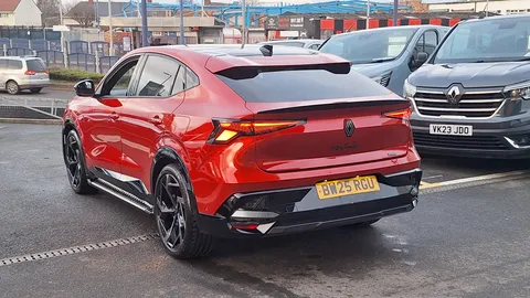 BW25RGU Renault Rafale E-Tech PHEV Atelier Alpine AWD 5dr Auto Thumbnail #14