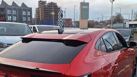 BW25RGU Renault Rafale E-Tech PHEV Atelier Alpine AWD 5dr Auto Thumbnail #20