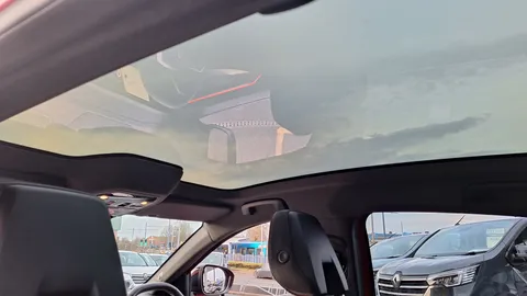 BW25RGU Renault Rafale E-Tech PHEV Atelier Alpine AWD 5dr Auto Thumbnail #30