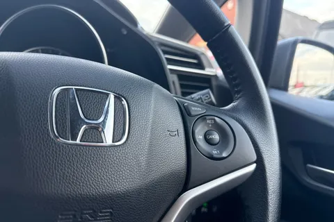 16 of 23 for Honda Jazz 1.3 i-VTEC EX 5dr CVT