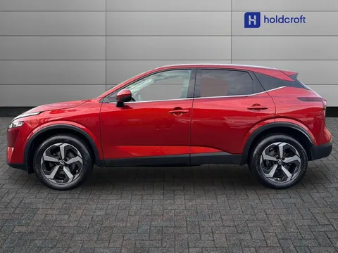 GY72RKZ Nissan Qashqai 1.3 DiG-T MH N-Connecta [Glass Roof] 5dr Thumbnail #6