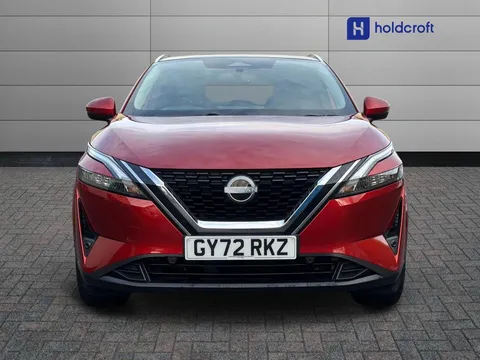 GY72RKZ Nissan Qashqai 1.3 DiG-T MH N-Connecta [Glass Roof] 5dr Thumbnail #8