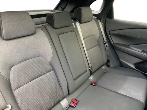 GY72RKZ Nissan Qashqai 1.3 DiG-T MH N-Connecta [Glass Roof] 5dr Thumbnail #16