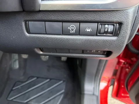 GY72RKZ Nissan Qashqai 1.3 DiG-T MH N-Connecta [Glass Roof] 5dr Thumbnail #23