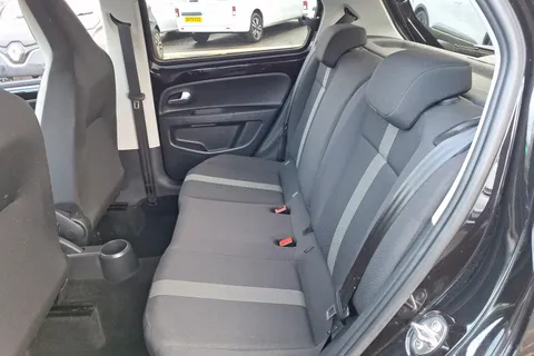 MD18TXO Volkswagen Up 1.0 High Up 5dr Thumbnail #10