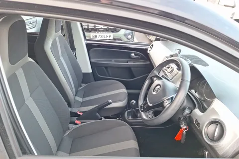 MD18TXO Volkswagen Up 1.0 High Up 5dr Thumbnail #25