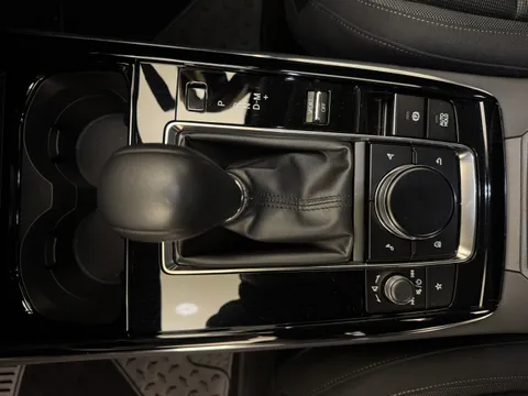 DY74MXJ Mazda Cx-30 2.0 e-Skyactiv X MHEV Centre-Line 5dr Auto Thumbnail #18